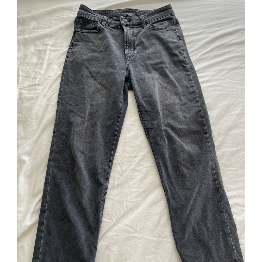 Black American Eagle mom jeans